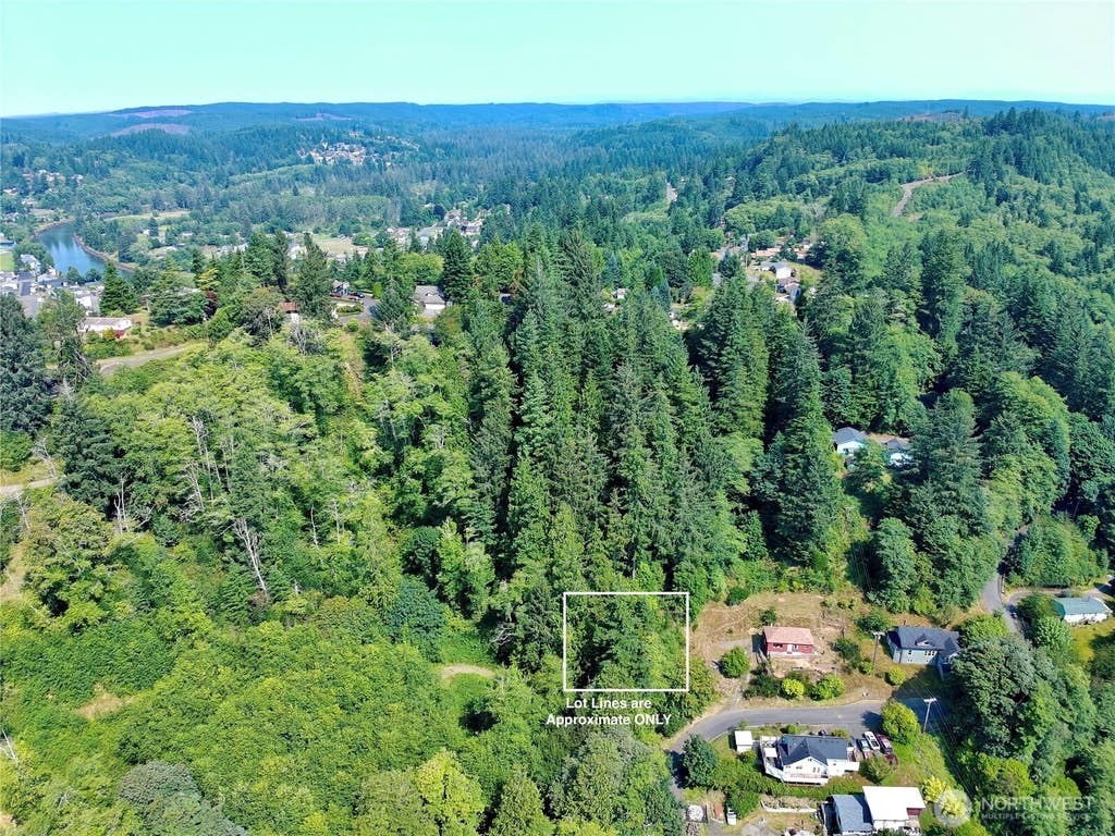 Photo of 0 Blk 13 Lots 1-2 Pioneer Boulevard, Aberdeen, WA 98520 (MLS # 2565002)