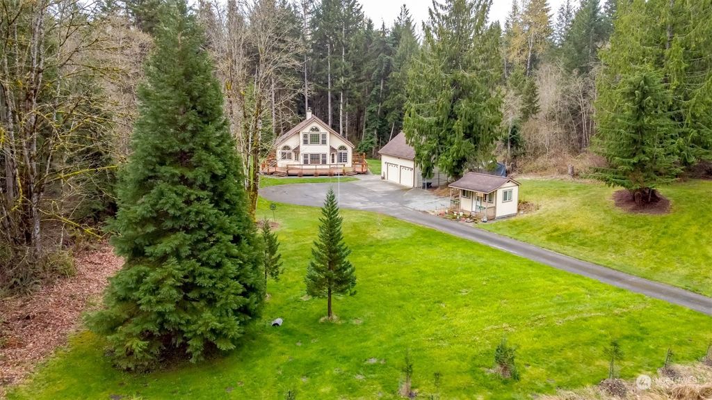 Photo of 17425 SE 346th Street, Auburn, WA 98092 (MLS # 2057513)