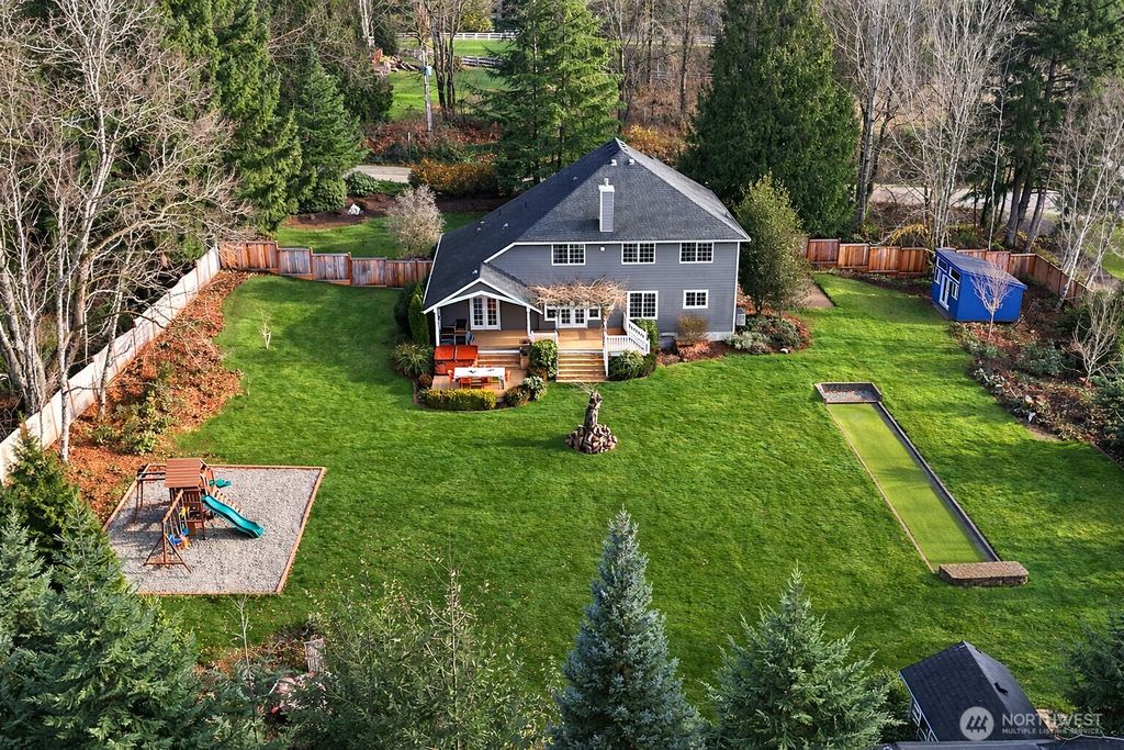 Photo of 20119 208th Avenue SE, Renton, WA 98058 (MLS # 2472591)