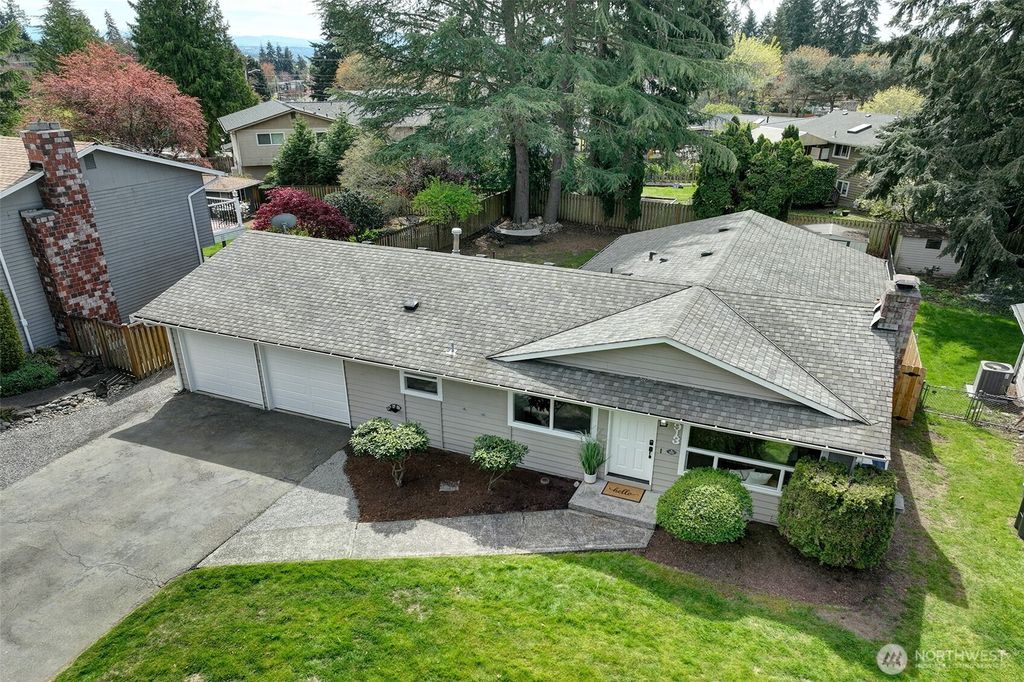 Photo of 12913 NE 133rd Place, Kirkland, WA 98034 (MLS # 2510084)