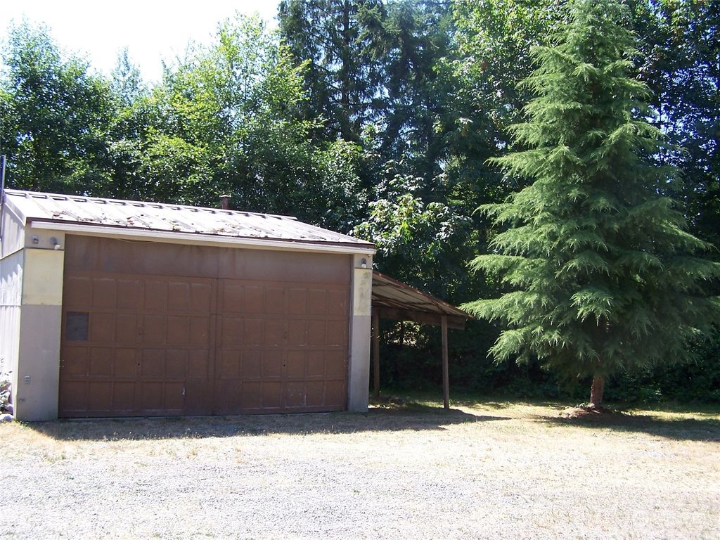Photo of 3305 S 374th Street, Auburn, WA 98001 (MLS # 2001817)