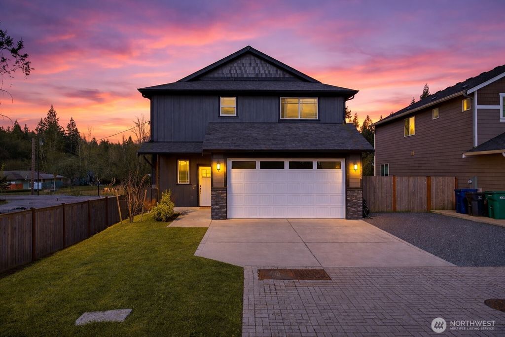 Photo of 2526 178th Place NE, Marysville, WA 98271 (MLS # 2503289)