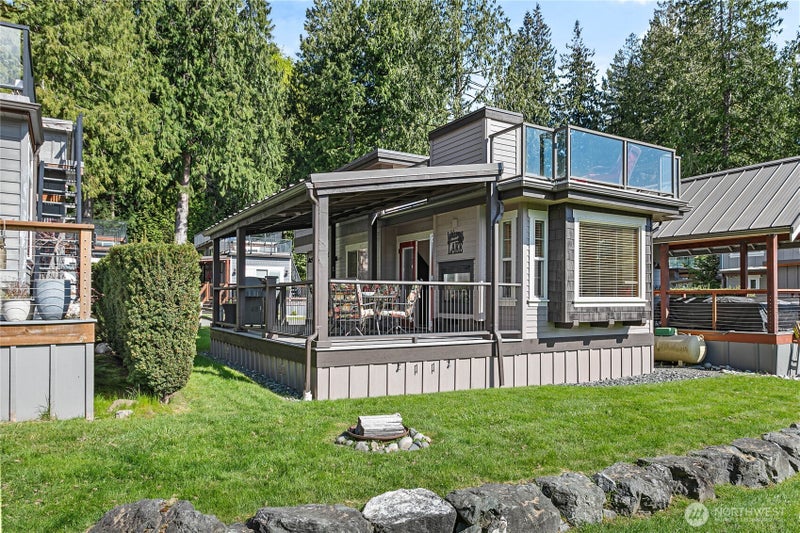 990 Lake Whatcom Boulevard 35