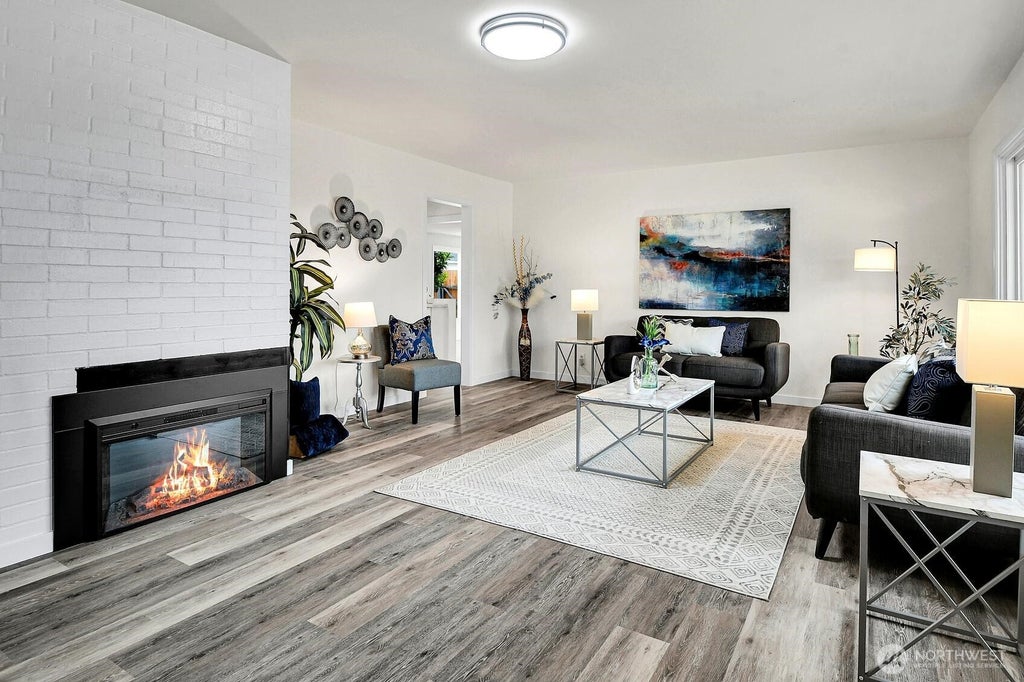 Photo of 1321 N Skyline Drive, Tacoma, WA 98406 (MLS # 2584529)