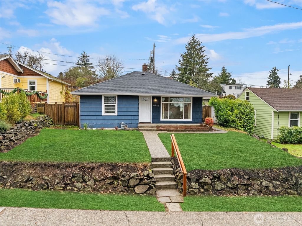 Photo of 6741 34th Avenue SW, Seattle, WA 98126 (MLS # 2476866)