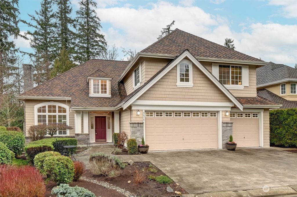 Photo of 4475 194th Way NE, Sammamish, WA 98074 (MLS # 2043830)