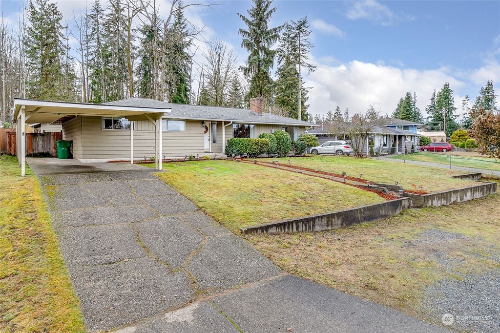 Photo of 2424 Whitechuck Drive, Everett, WA 98208 (MLS # 2026761)