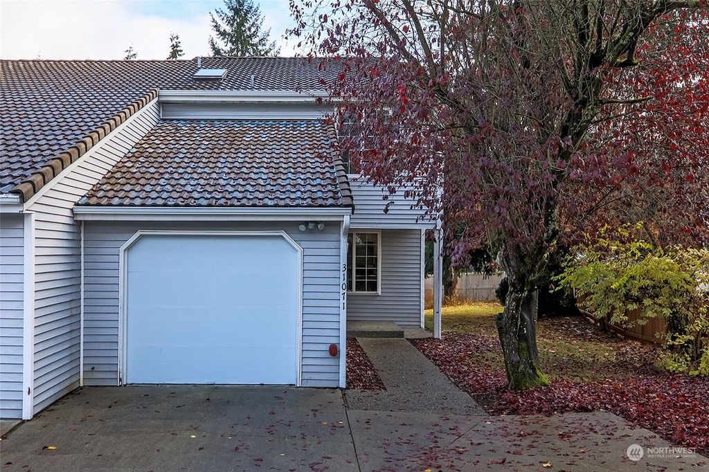 Photo of 31071 9th Avenue S, Federal Way, WA 98003 (MLS # 2019765)