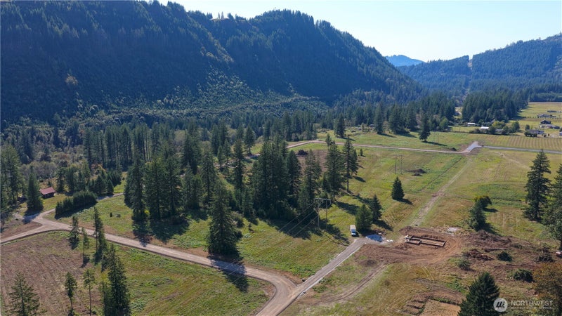 482 Windsock Road