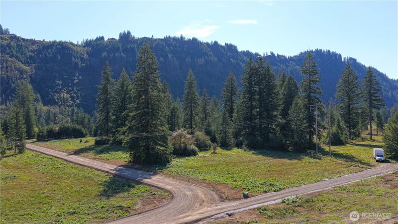 482 Windsock Road