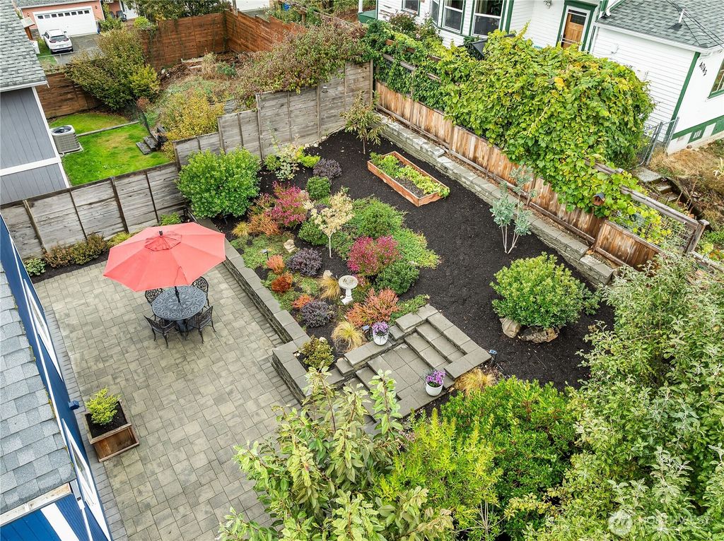 Photo of 3110 S Dakota Street, Seattle, WA 98108 (MLS # 2440674)