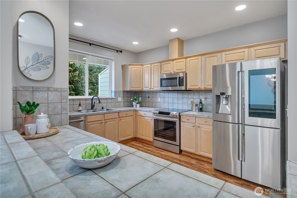 Photo of 35315 SE Aspen Lane #1002, Snoqualmie, WA 98065 (MLS # 2590572)