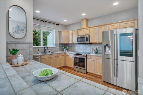 Photo of 35315 SE Aspen Lane #1002, Snoqualmie, WA 98065 (MLS # 2590572)