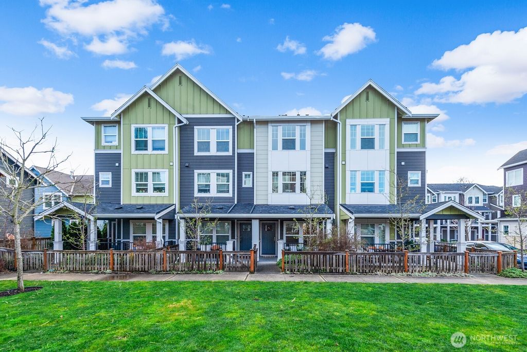 Photo of 3280 SW Graham Street #602, Seattle, WA 98126 (MLS # 2345219)