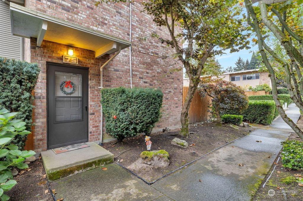 Photo of 12221 SE 59th Street #75, Bellevue, WA 98006 (MLS # 2010443)