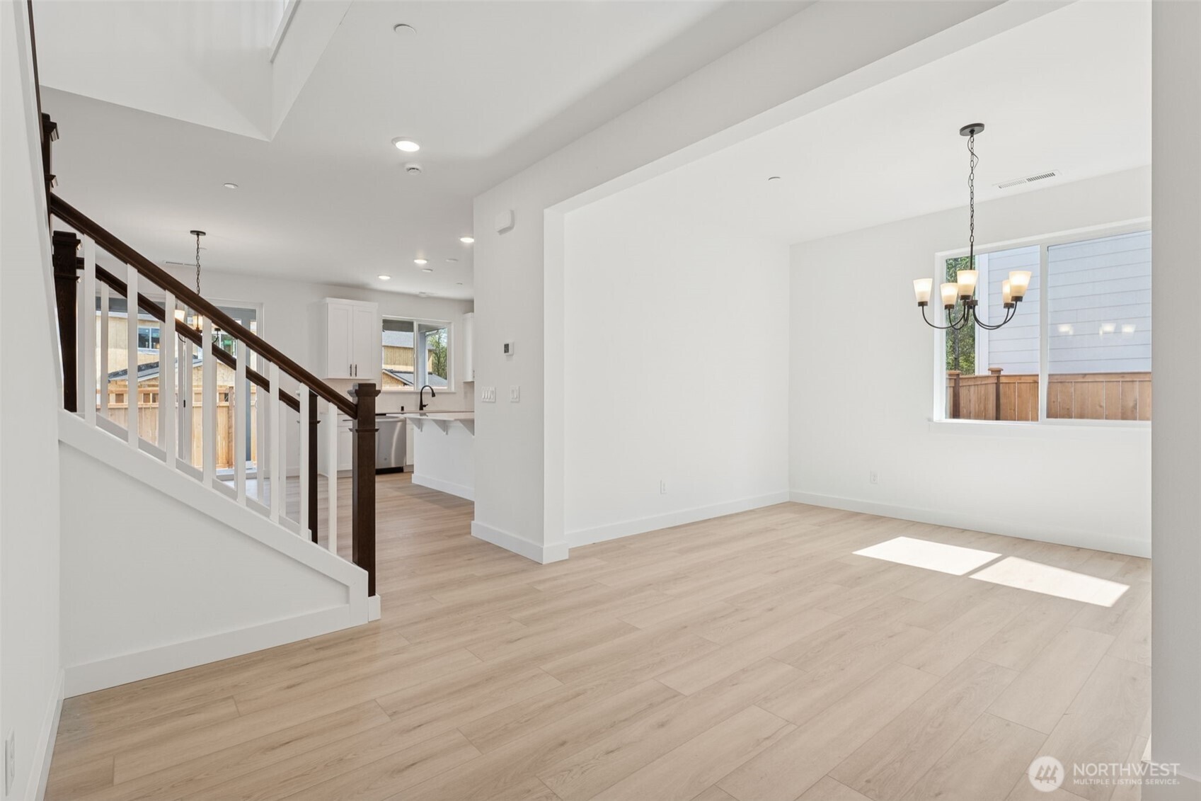 13913 181st Street E 13