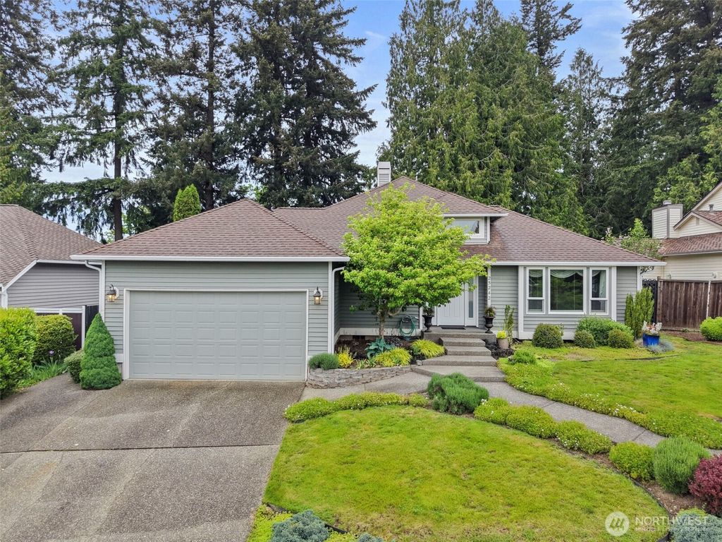 Photo of 25242 Lake Wilderness Country Club Drive SE, Maple Valley, WA 98038 (MLS # 2502185)