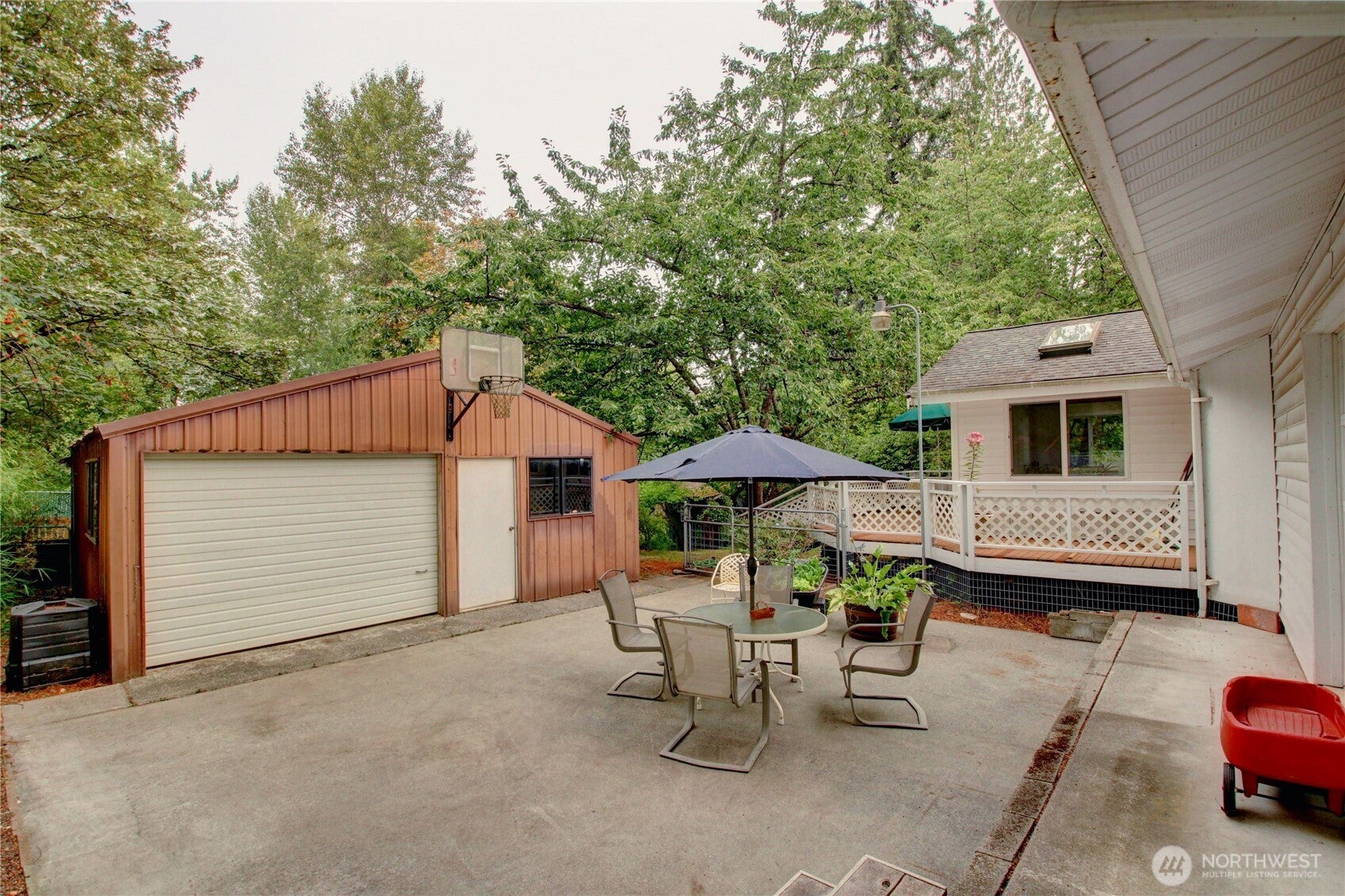415 Manito Drive