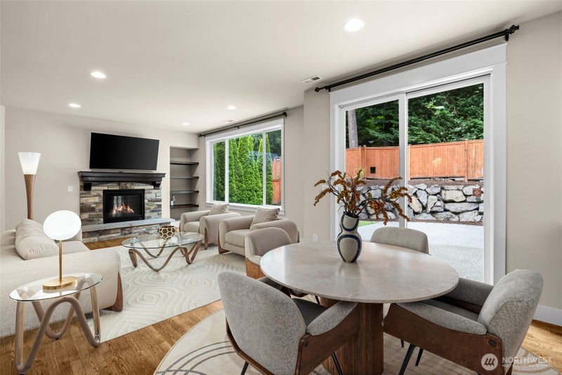 21250 NE 9th Place