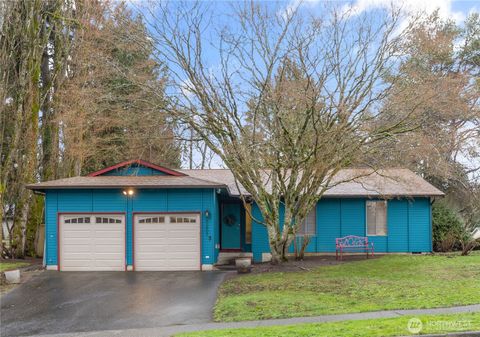 Photo of 5607 173rd Place SW, Lynnwood, WA 98037 (MLS # 2466339)