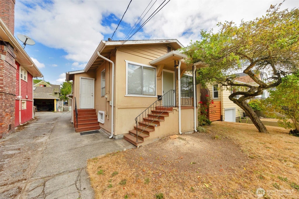 Photo of 536 N 73rd Street, Seattle, WA 98103 (MLS # 2574494)