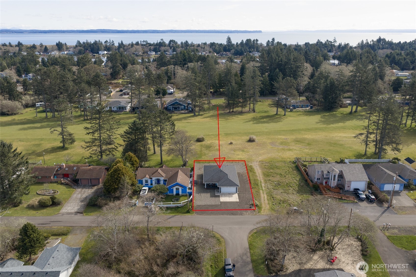 300 Octopus Avenue NE