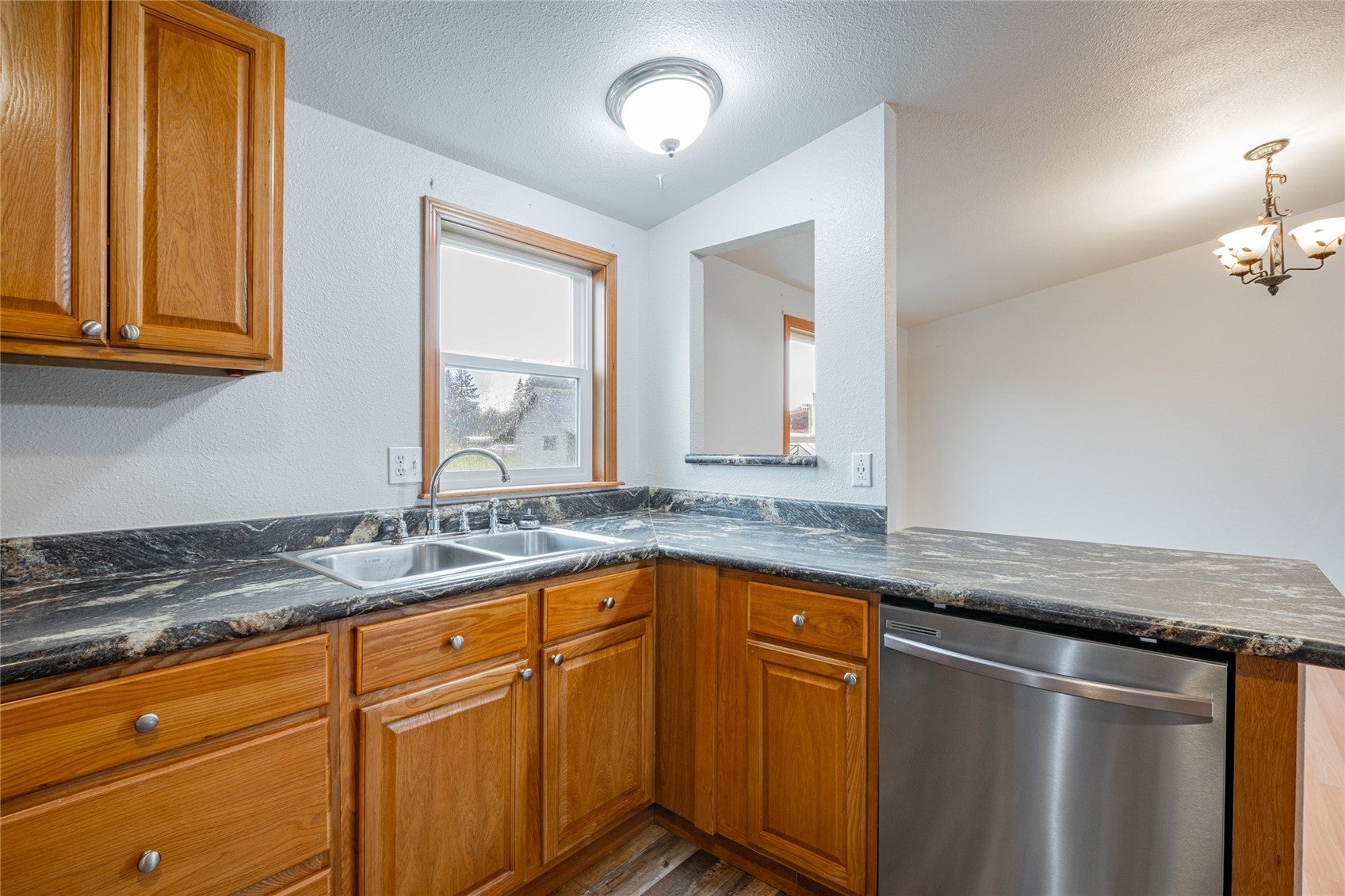 18231 Doris Lane SW