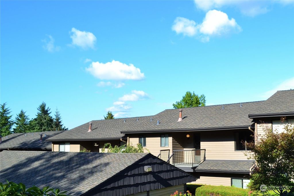 Photo of 10632 Glen Acres Drive S, Seattle, WA 98168 (MLS # 2125939)