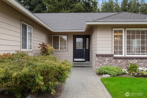Photo of 3719 94th Place NE, Marysville, WA 98270 (MLS # 2588069)