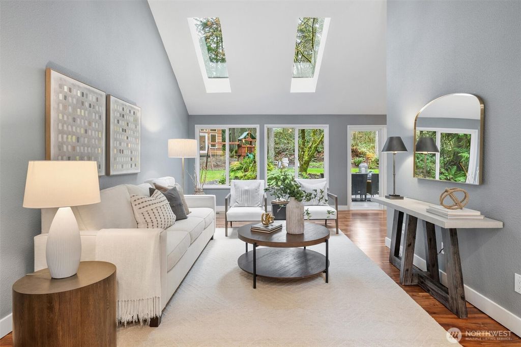 Photo of 22904 NE 51st St St, Redmond, WA 98053 (MLS # 2483836)