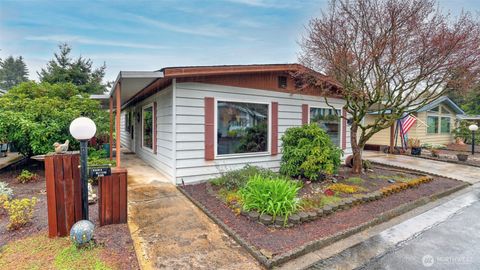 201 Union Avenue SE Unit 235, Renton, WA 98059 - MLS#: 2345358