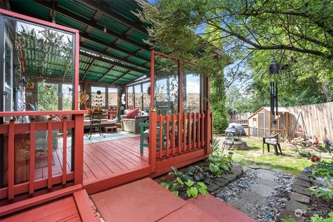 A home in Chehalis