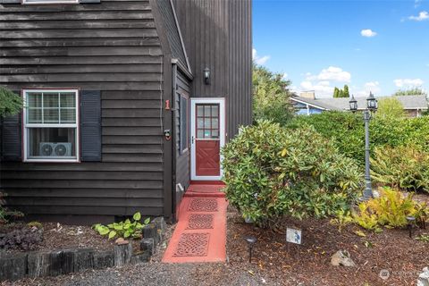 A home in Chehalis