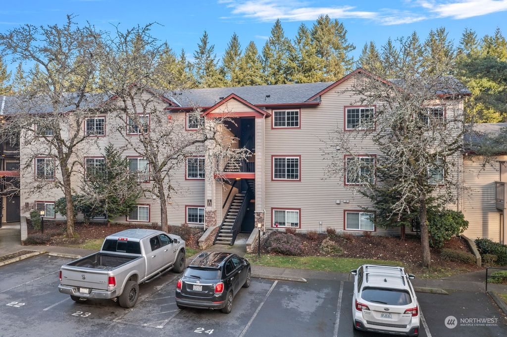 Photo of 25025 SE Klahanie Boulevard #L305, Sammamish, WA 98029 (MLS # 2193141)