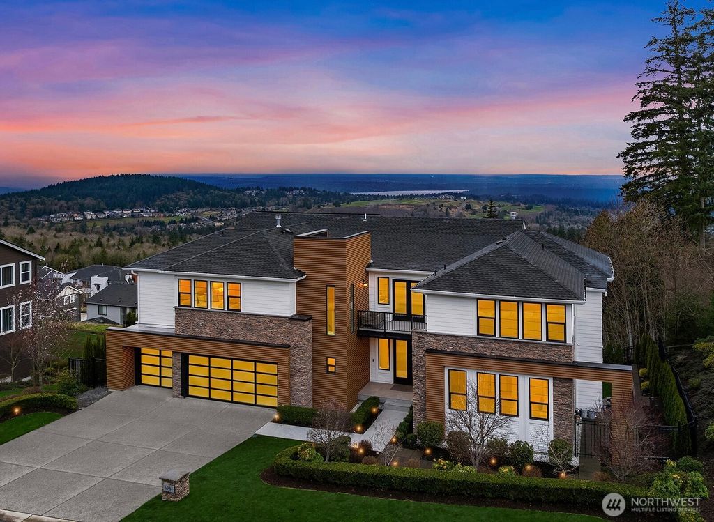 Photo of 6981 171st Court SE, Bellevue, WA 98006 (MLS # 2491841)