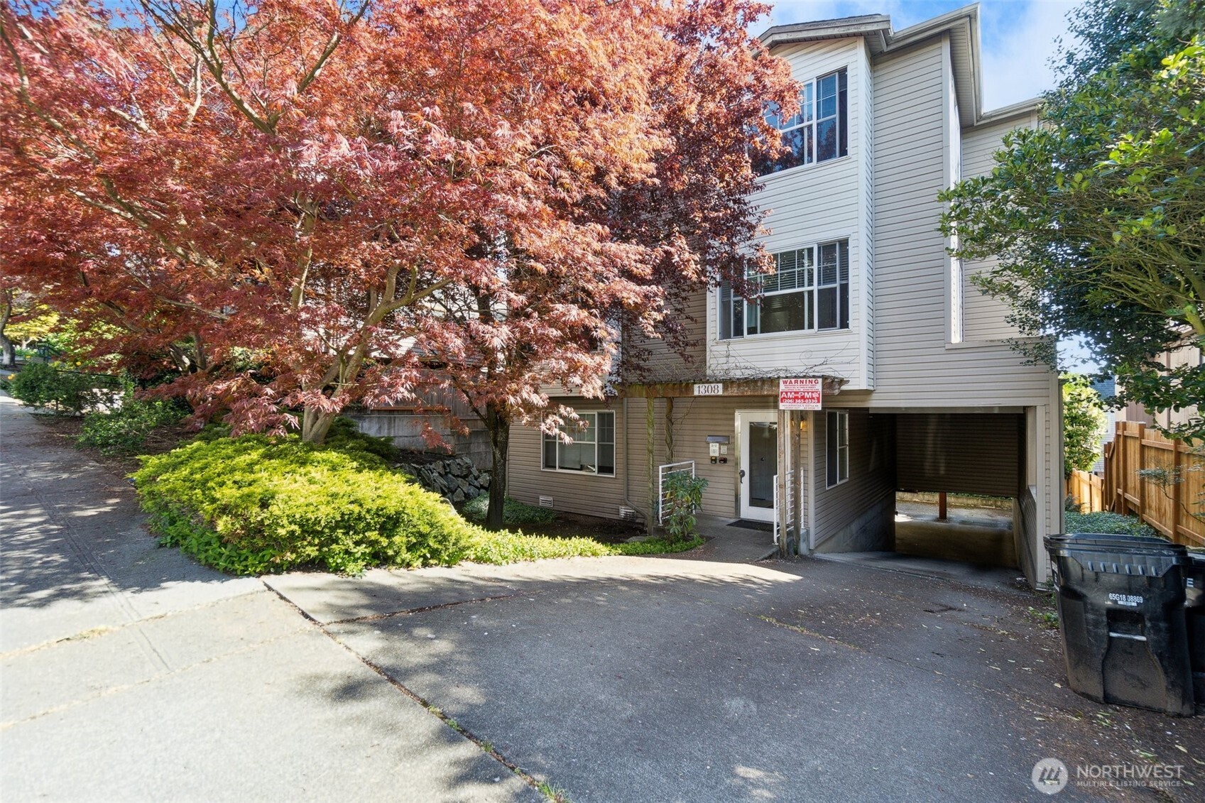 1308 6th Avenue N 101