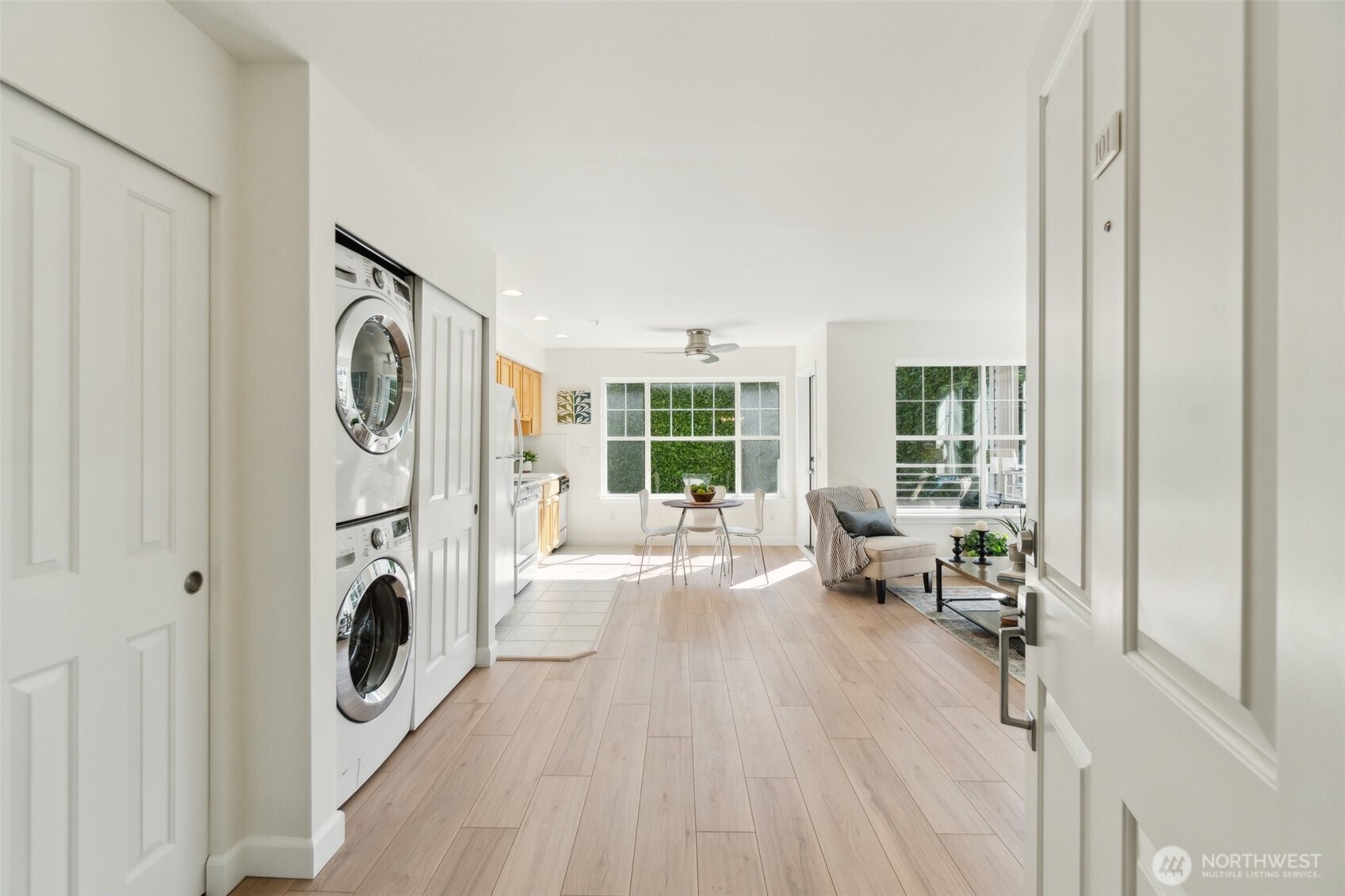 1308 6th Avenue N 101