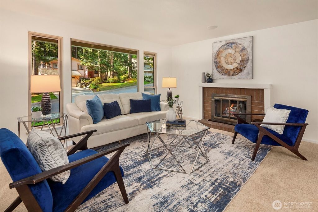 Photo of 16715 NE 102 Place, Redmond, WA 98052 (MLS # 2362469)