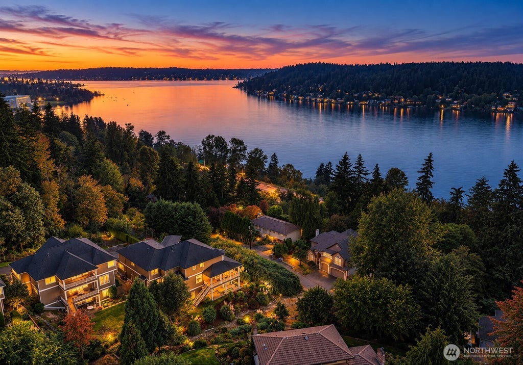 Photo of 11022 SE 61st Place, Bellevue, WA 98006 (MLS # 2580800)