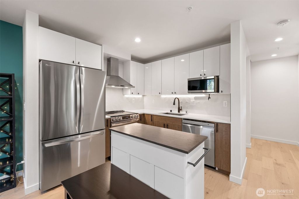 Photo of 4011 Corliss Avenue N #3, Seattle, WA 98103 (MLS # 2430439)