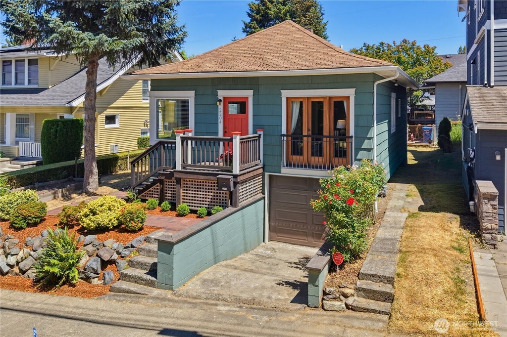 Photo of 2204 3rd Avenue W, Seattle, WA 98119 (MLS # 2546052)
