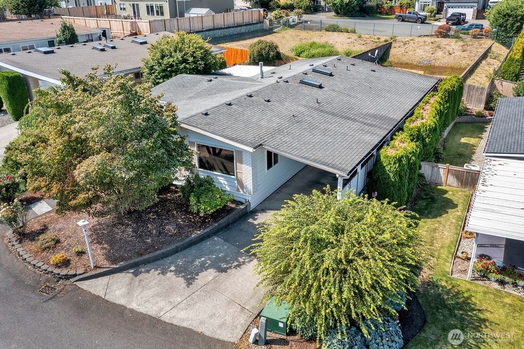 Photo of 2500 Alder Street #39, Milton, WA 98354 (MLS # 2421812)