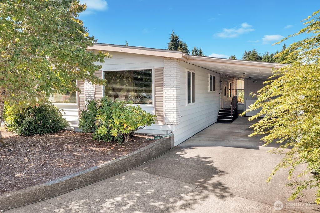 Photo of 2500 Alder Street #39, Milton, WA 98354 (MLS # 2421812)