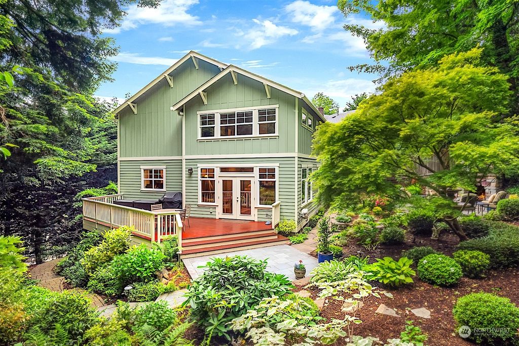 Photo of 7924 45th Avenue SW, Seattle, WA 98136 (MLS # 2247621)