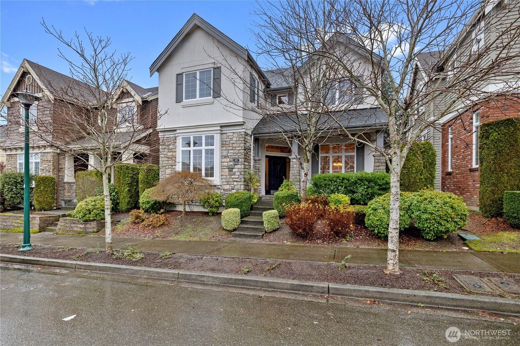 Photo of 2422 NE Davis Loop, Issaquah, WA 98029 (MLS # 2466060)