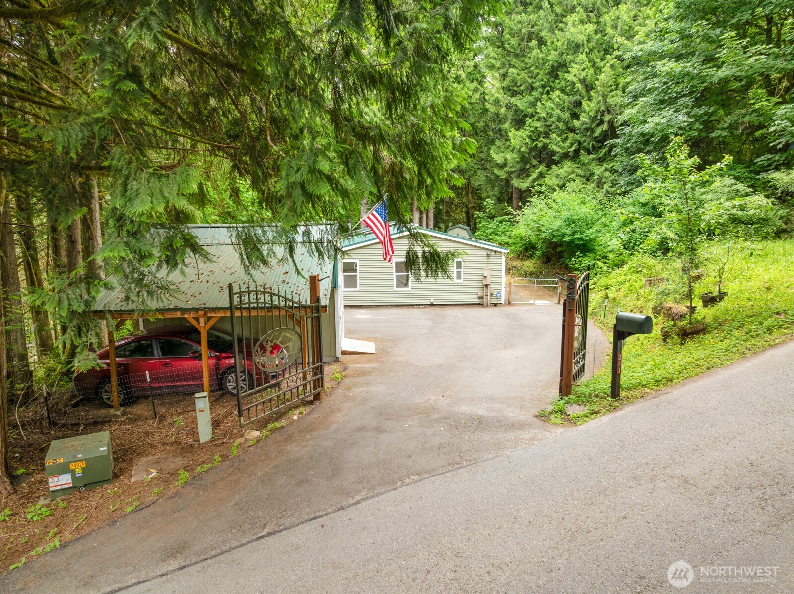 341 E Cedar Street