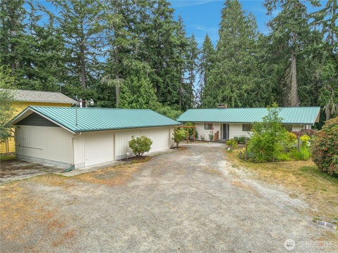 Photo of 4270 Fir Drive NE, Bremerton, WA 98310 (MLS # 2524147)