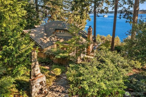 14101 SW Pohl Road Unit 1 & 2, Vashon, WA 98070 - MLS#: 2359354