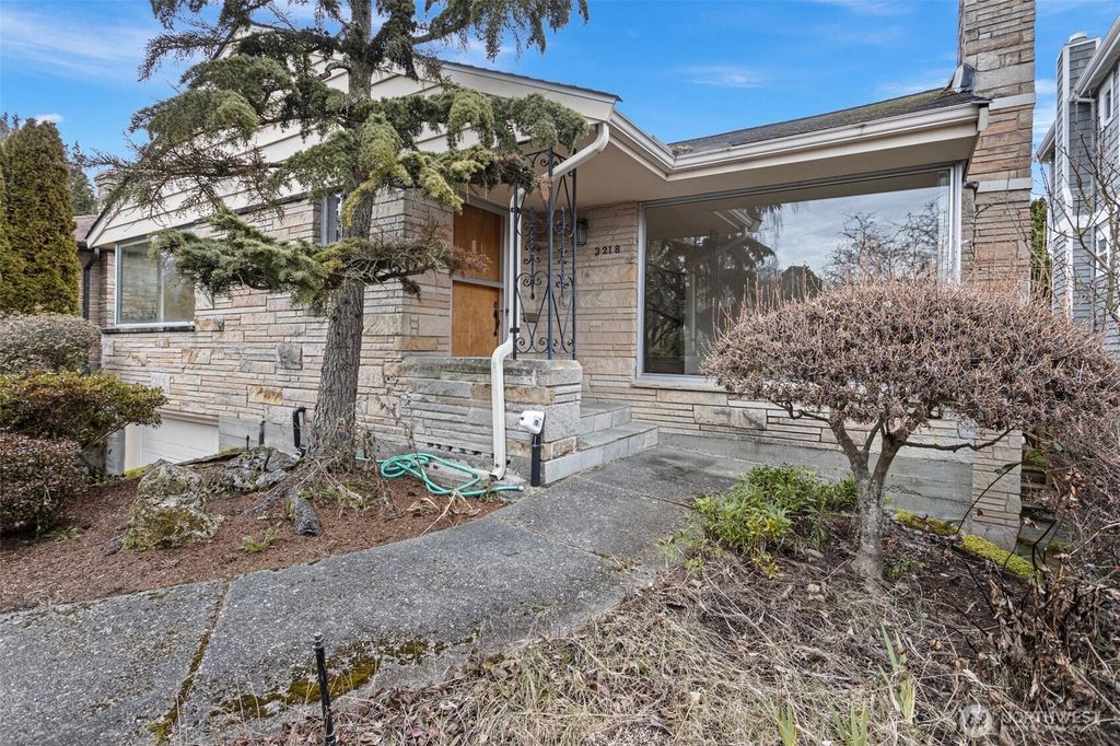 Photo of 3218 44th Ave W Ave, Seattle, WA 98199 (MLS # 2332051)