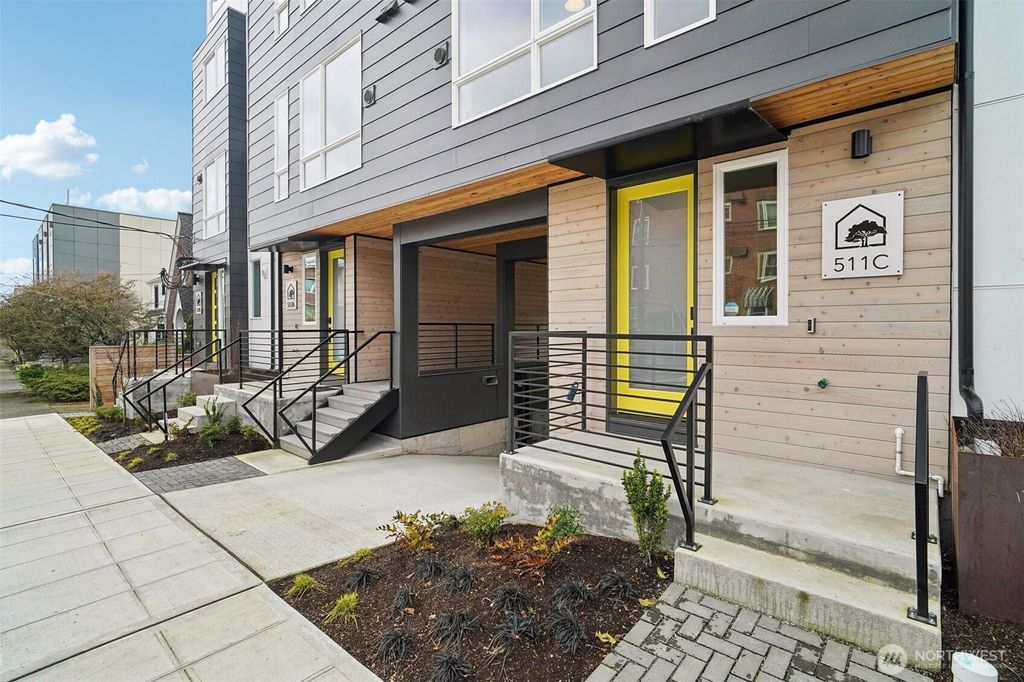 Photo of 511 Howe Street #C, Seattle, WA 98109 (MLS # 2417337)